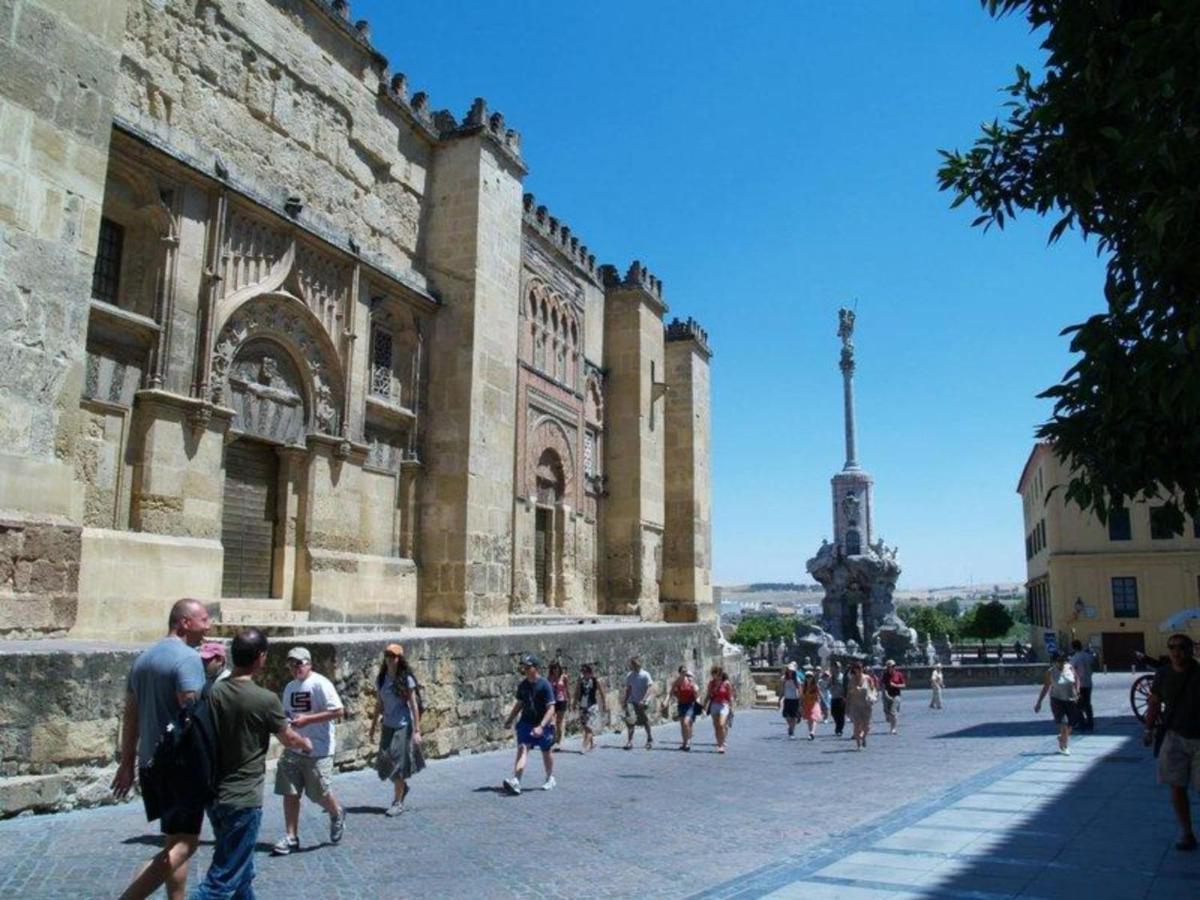 Modernos Apartamentos En Ciudad Jardin Córdoba Kültér fotó