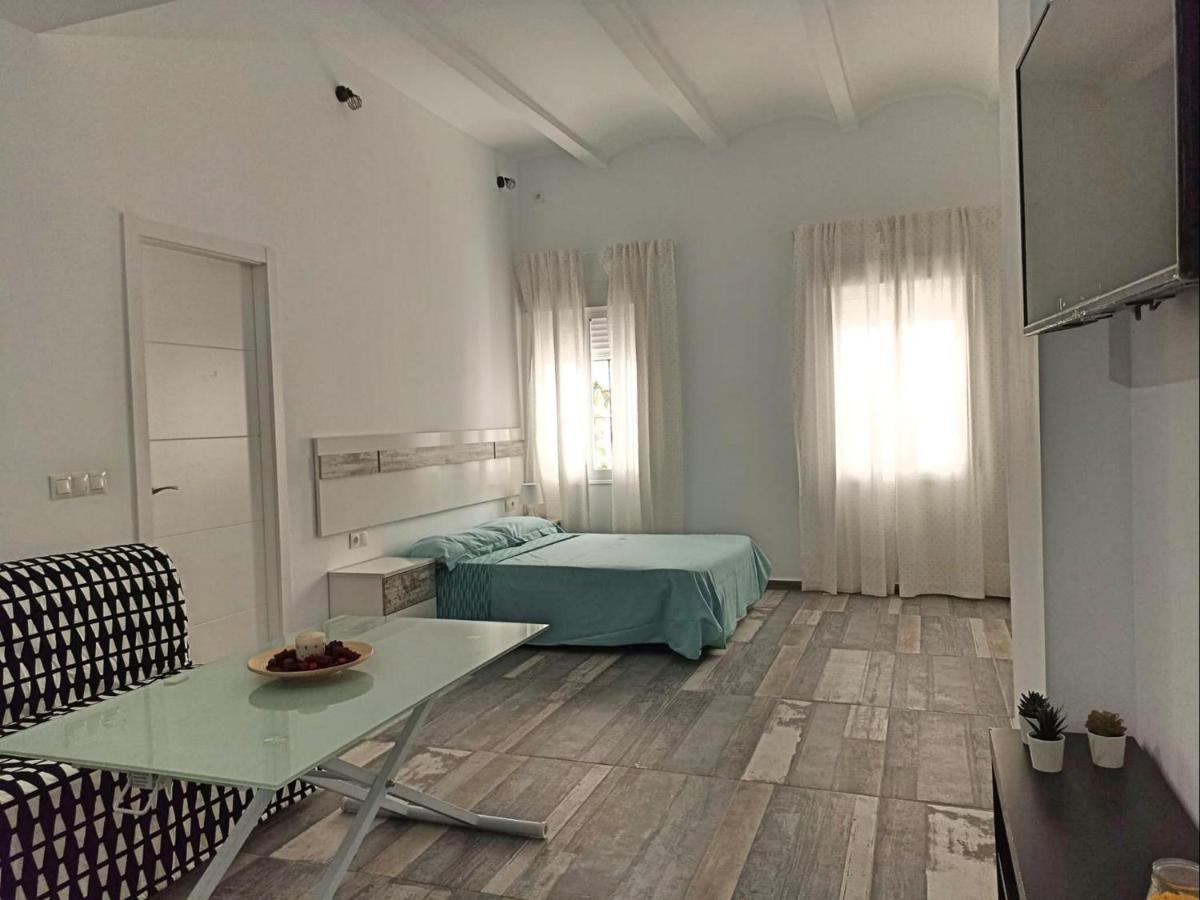 Modernos Apartamentos En Ciudad Jardin Córdoba Kültér fotó